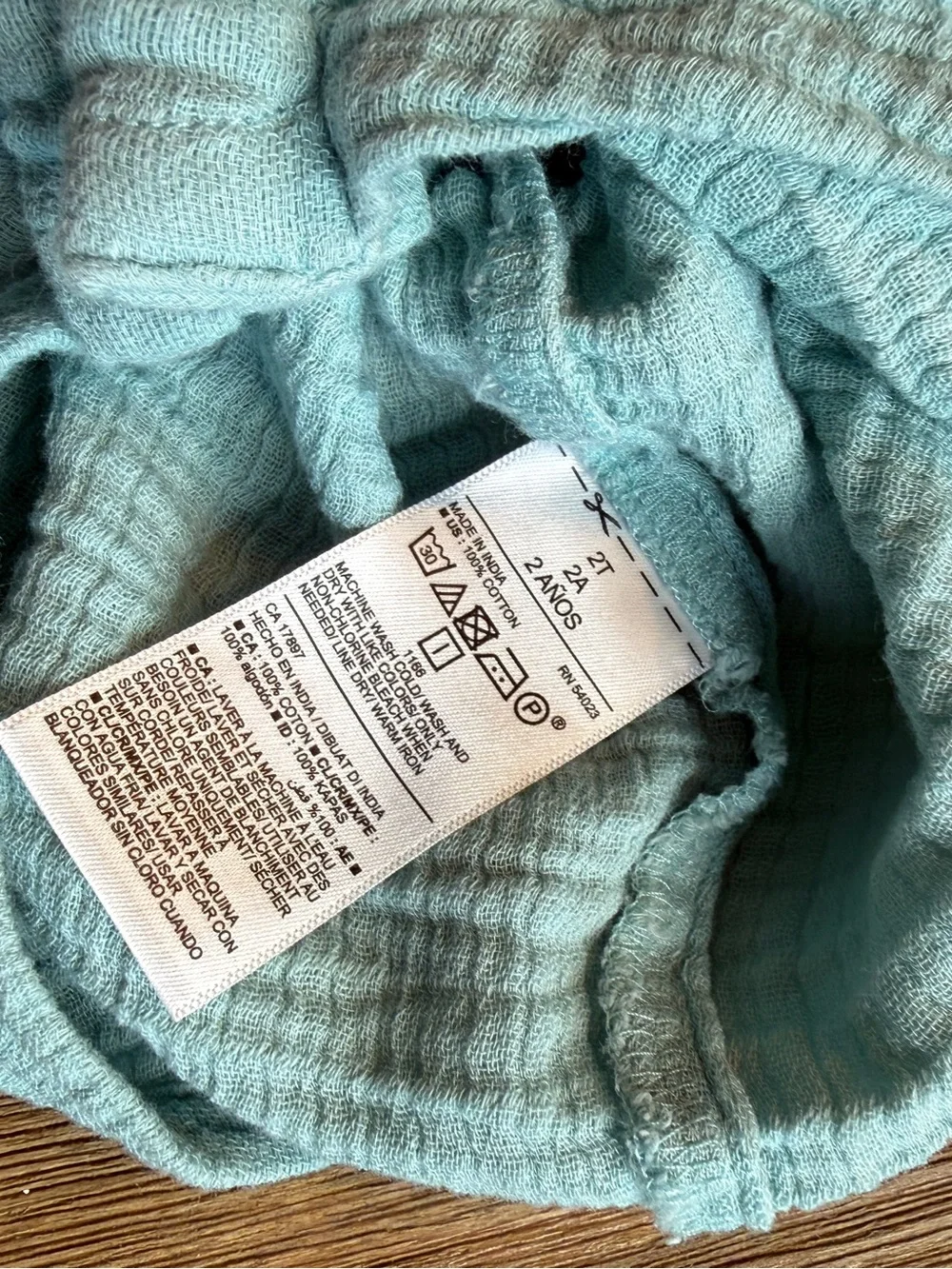 Old Navy Kids Teal Blue Cotton Gauze Romper - snaps between legs, 2t